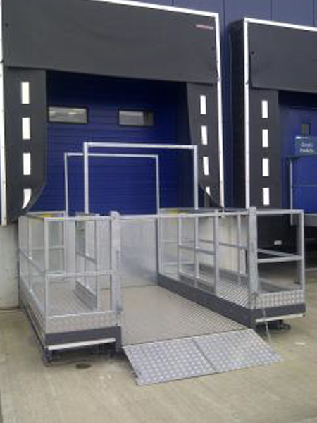Pit-free Loading bay lifts